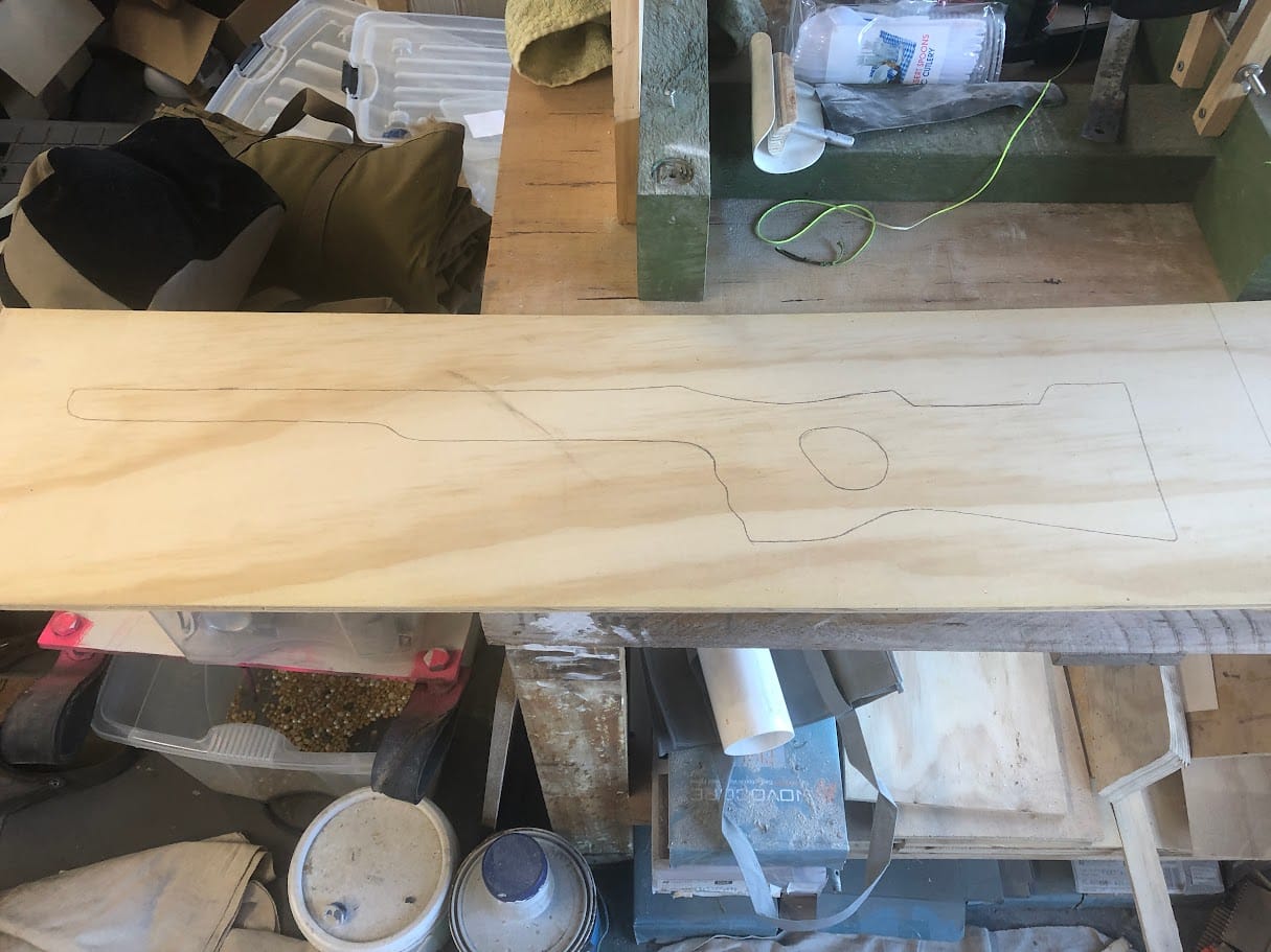 Trace plug outline on divider board